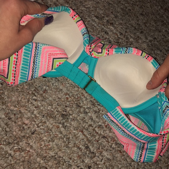 Bathing suit top - Picture 3 of 4